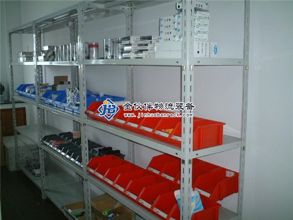 輕型貨架-3